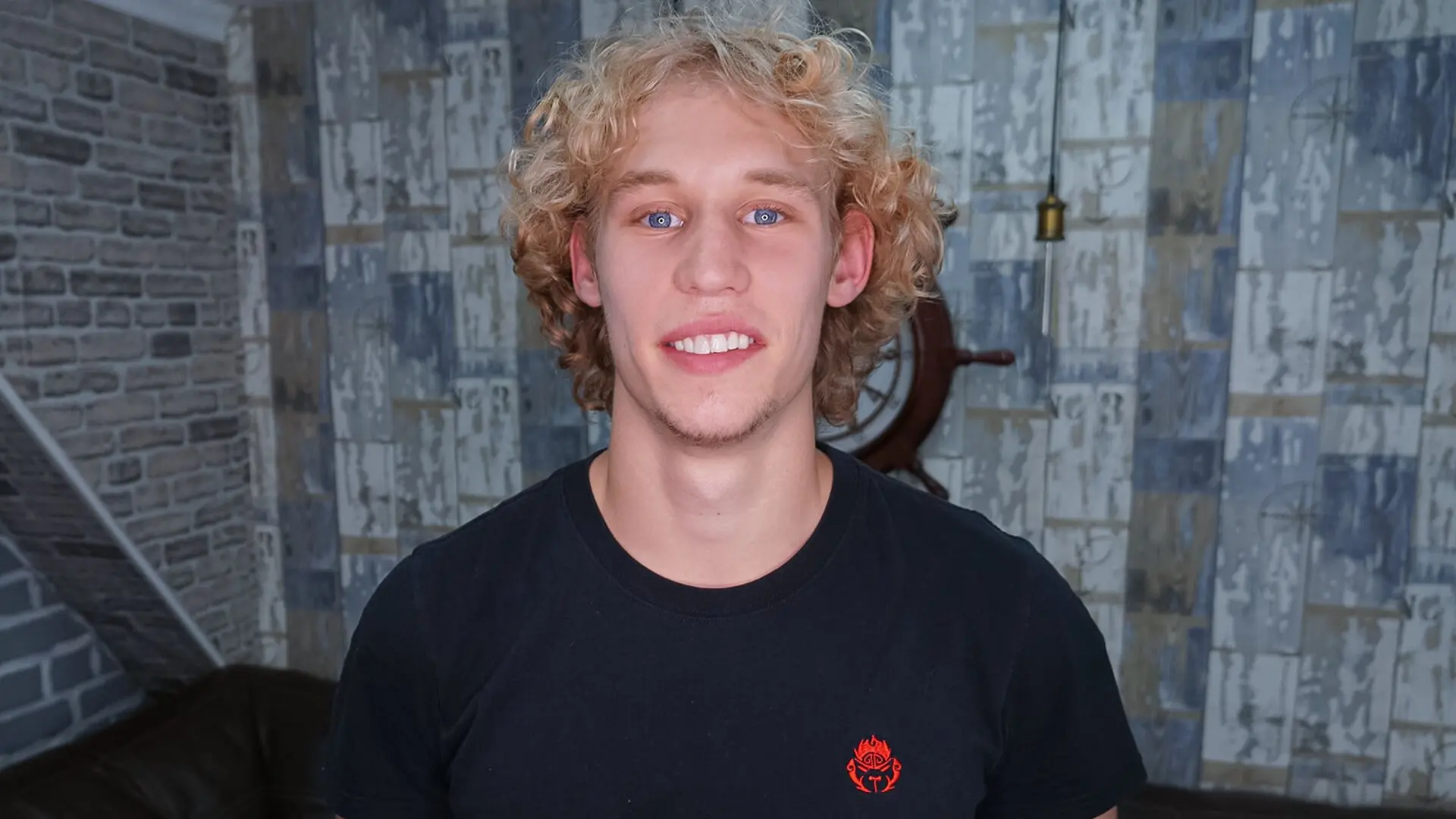 View KevinHamer Fuck Vids and Pics