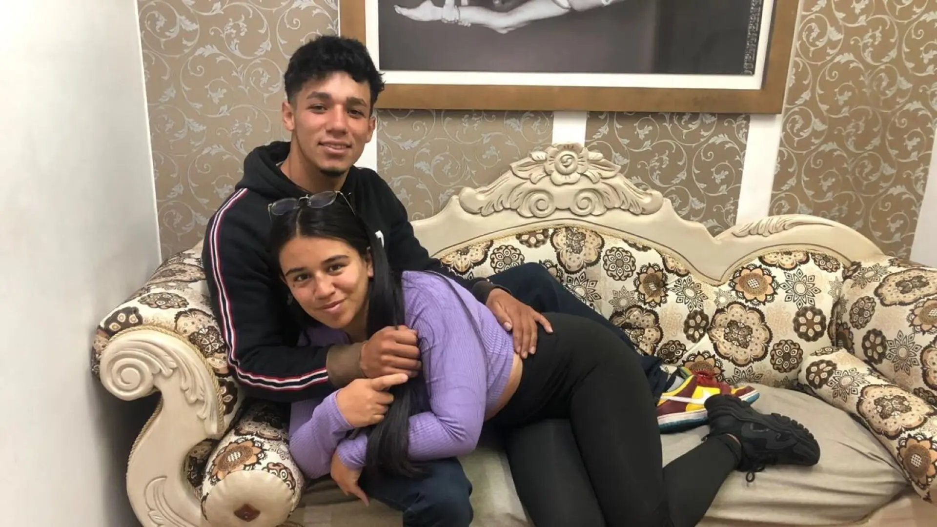 View ApoloAndLuna Fuck Vids and Pics