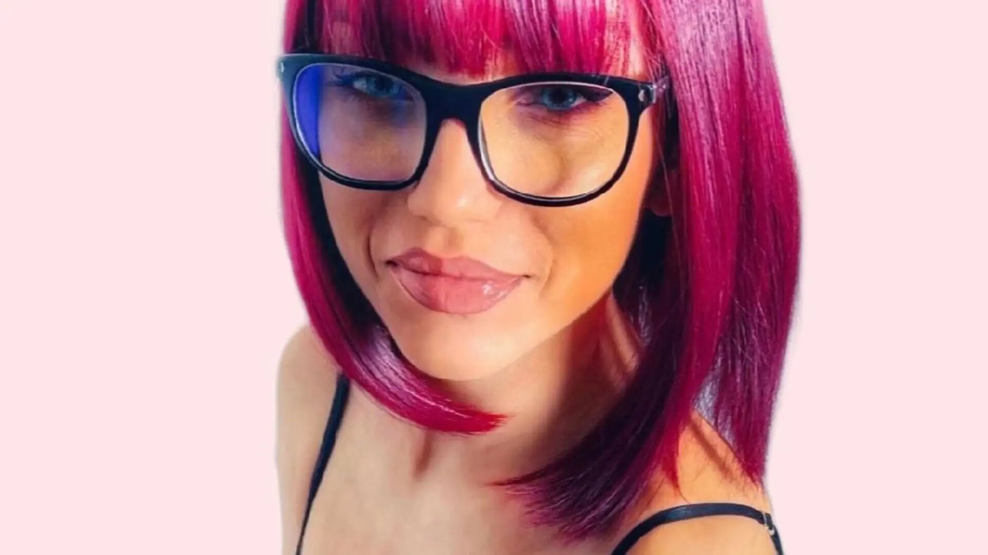 View AmberSimpsons Fuck Vids and Pics