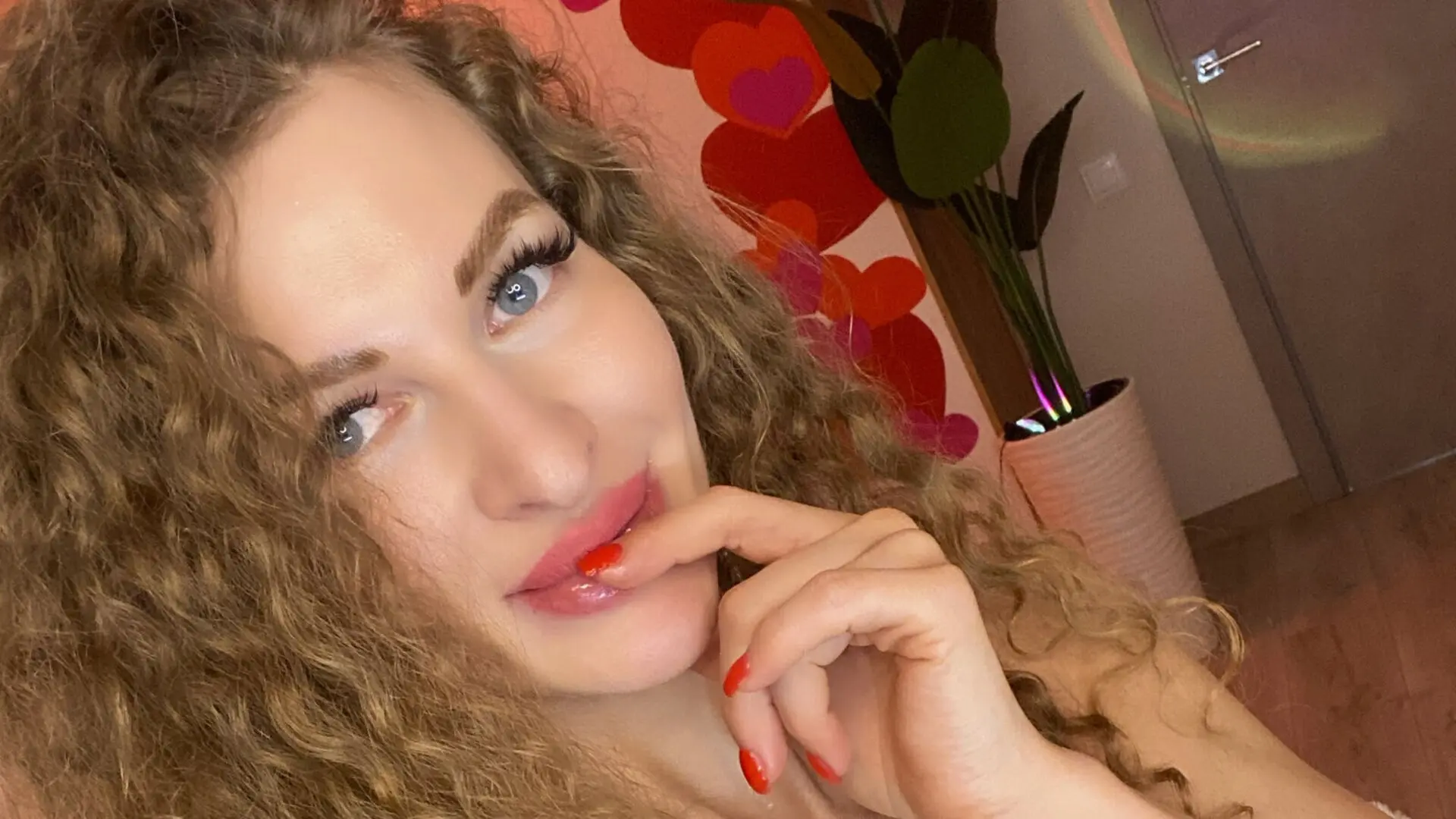 View AnnaHerrera Fuck Vids and Pics