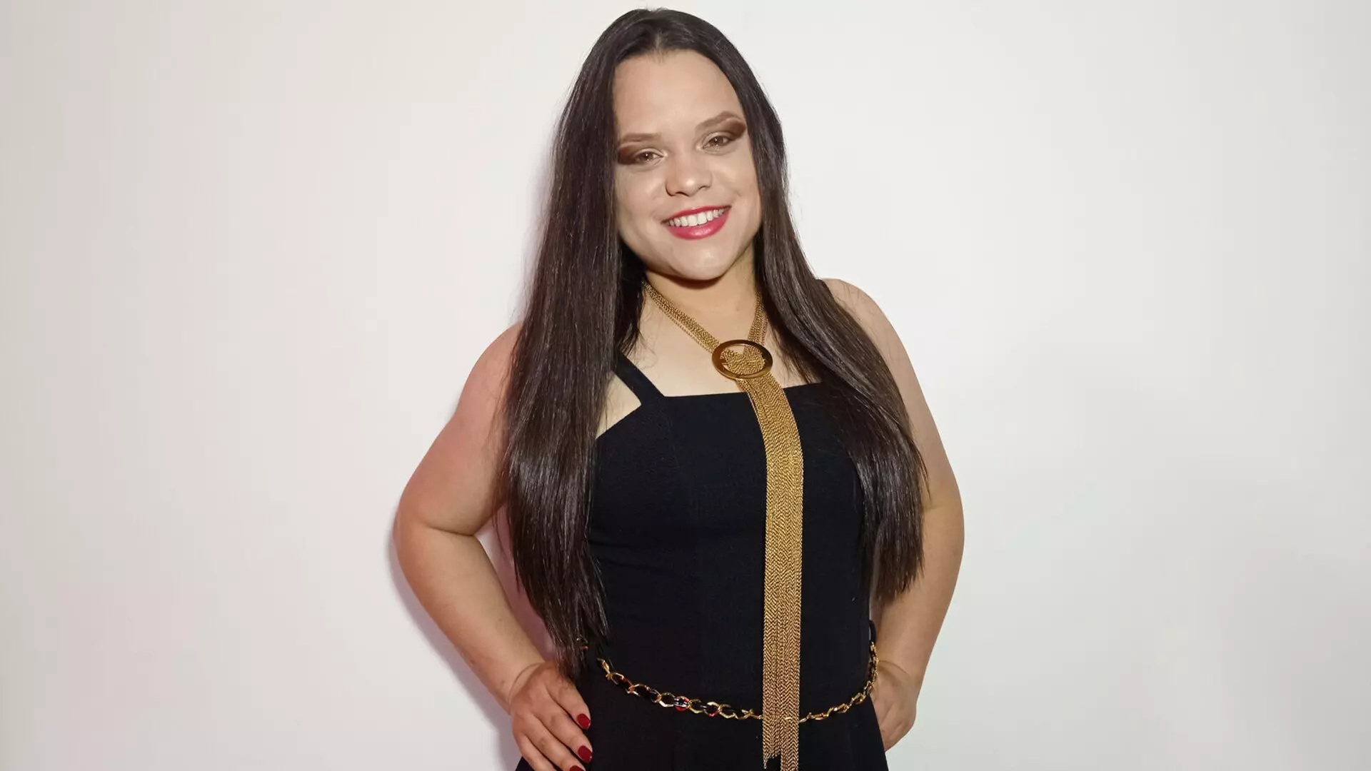 View CamilaCapell Fuck Vids and Pics