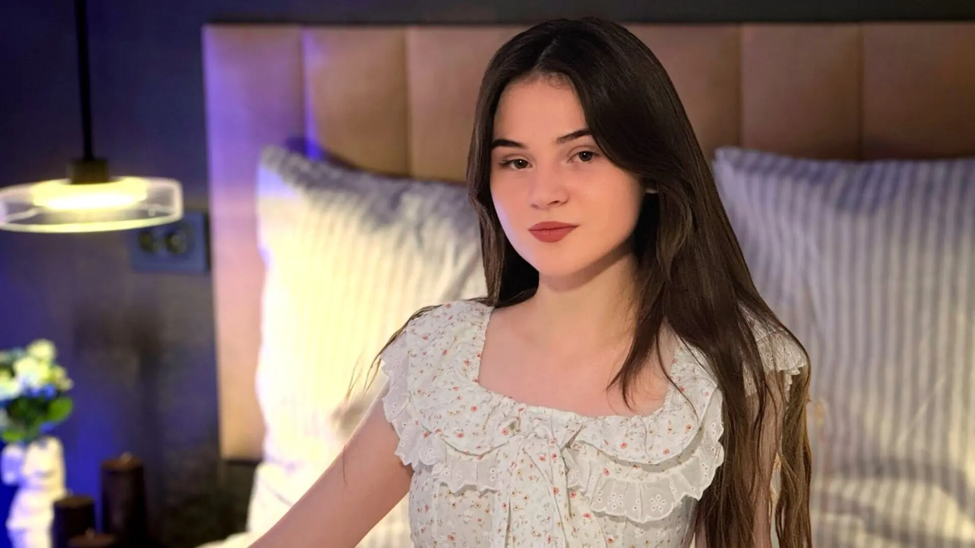 View CaramelEcho Fuck Vids and Pics