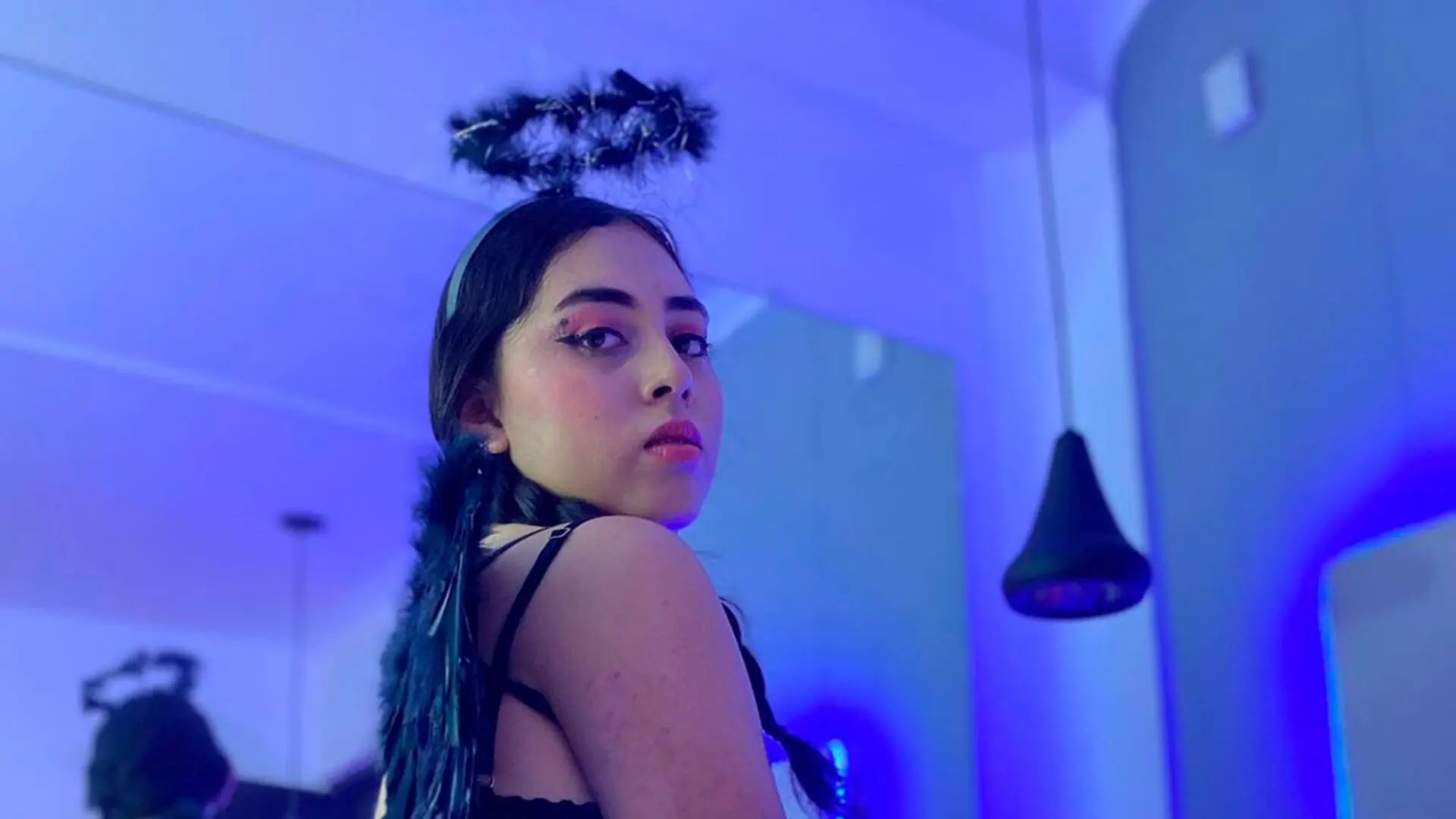 View CarlyLiam Fuck Vids and Pics