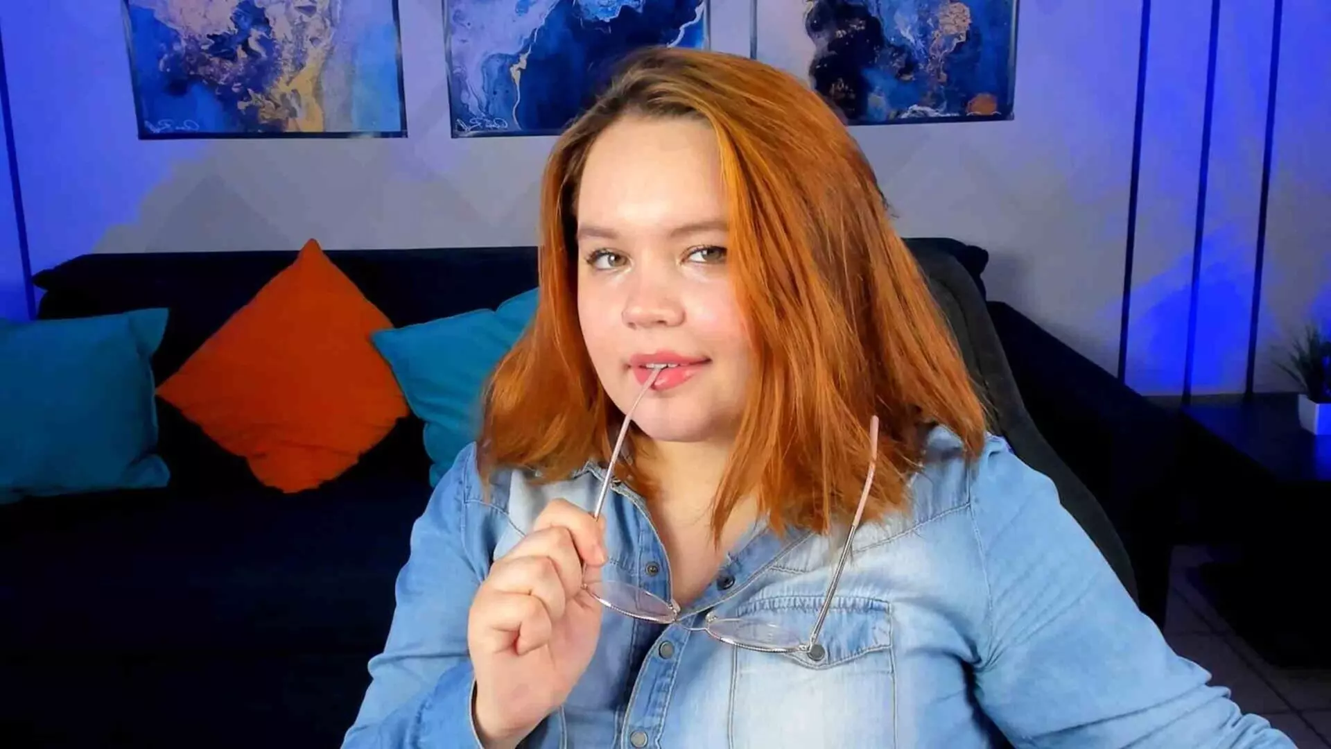 View EmillyLit Fuck Vids and Pics