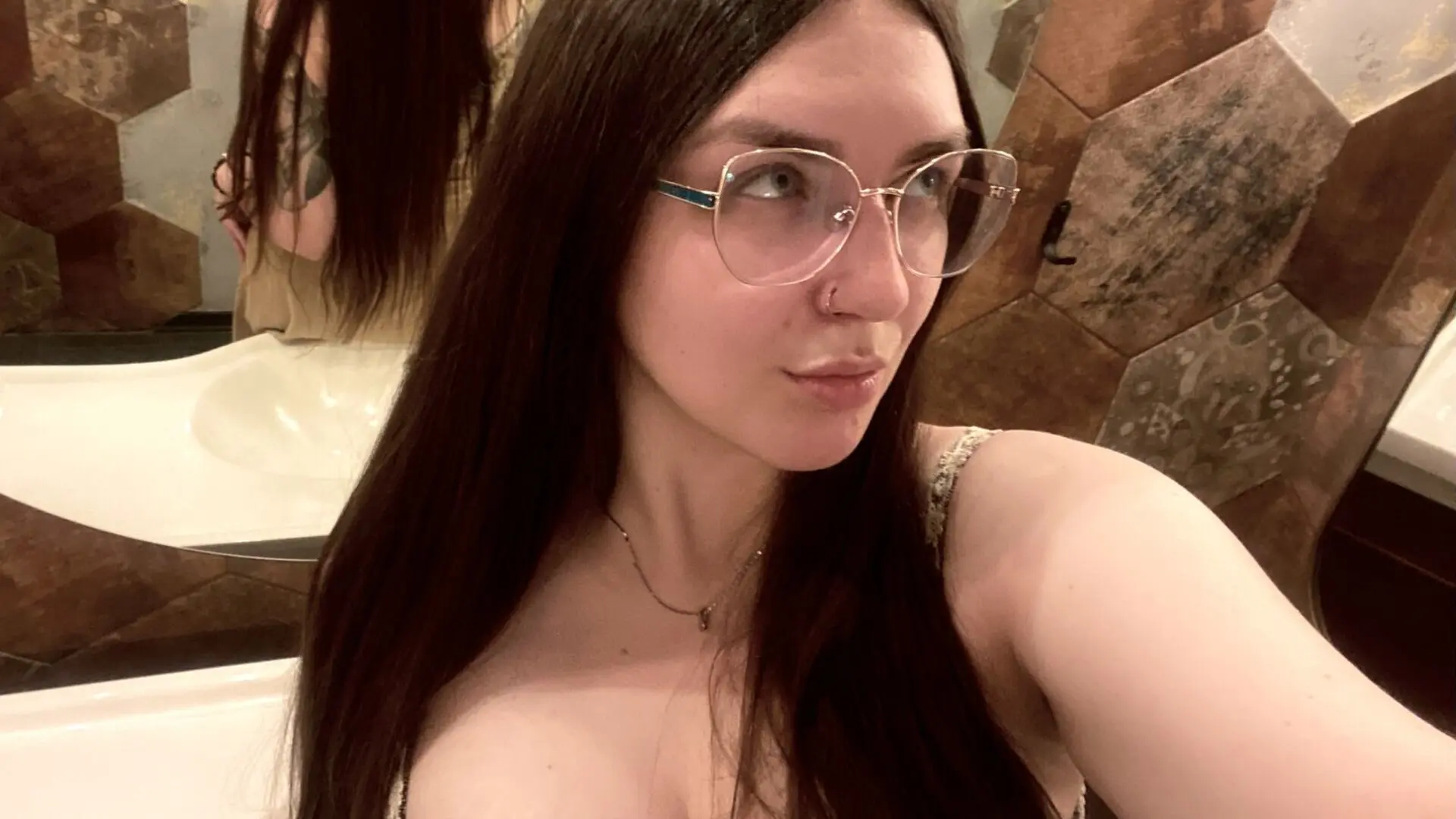 View EvelynPurneli Fuck Vids and Pics