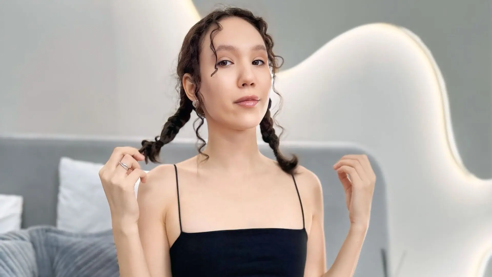 View HannahVale Fuck Vids and Pics