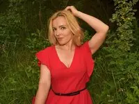 View JuliaMavis Fuck Vids and Pics