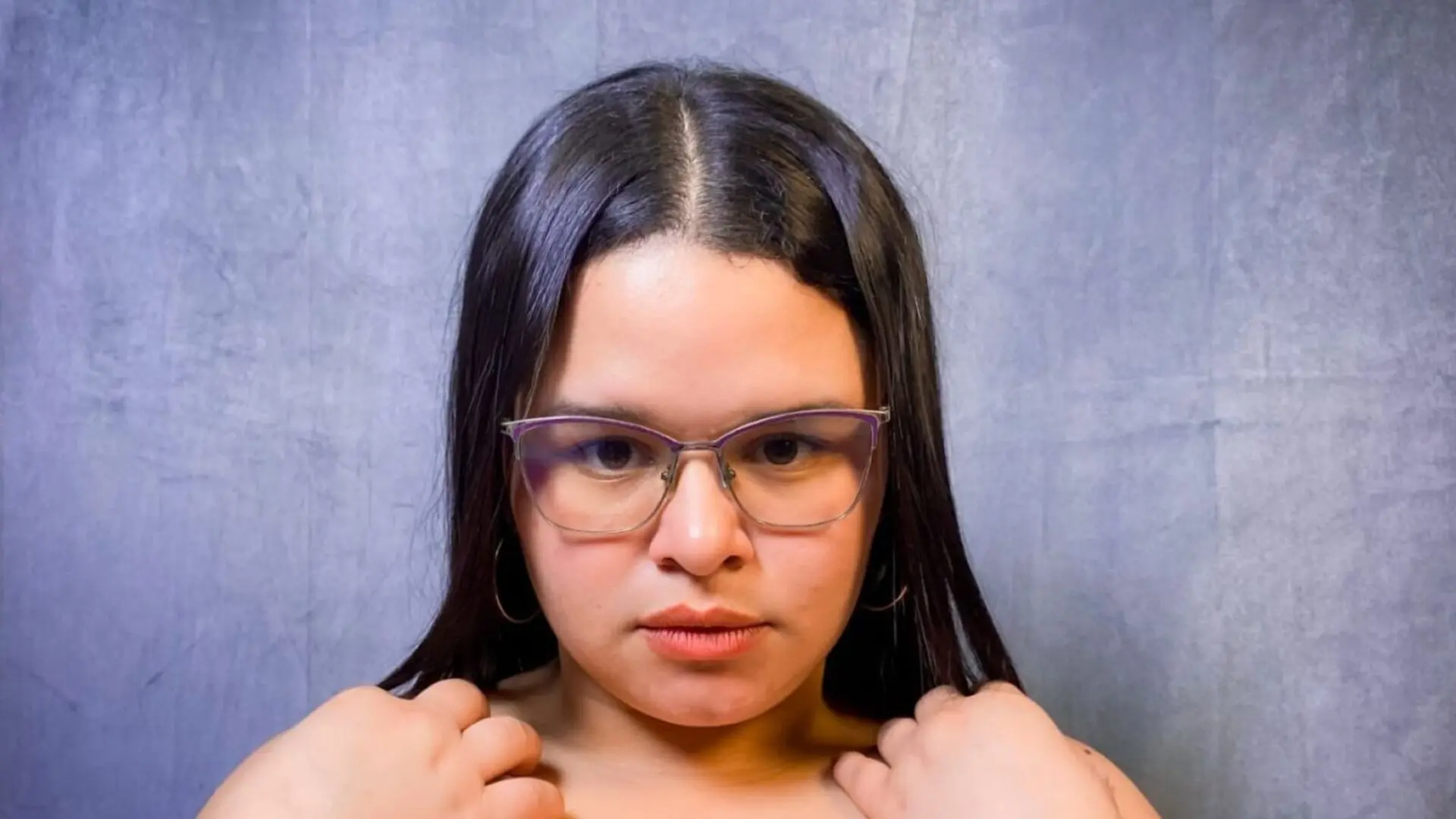 View LannaWes Fuck Vids and Pics