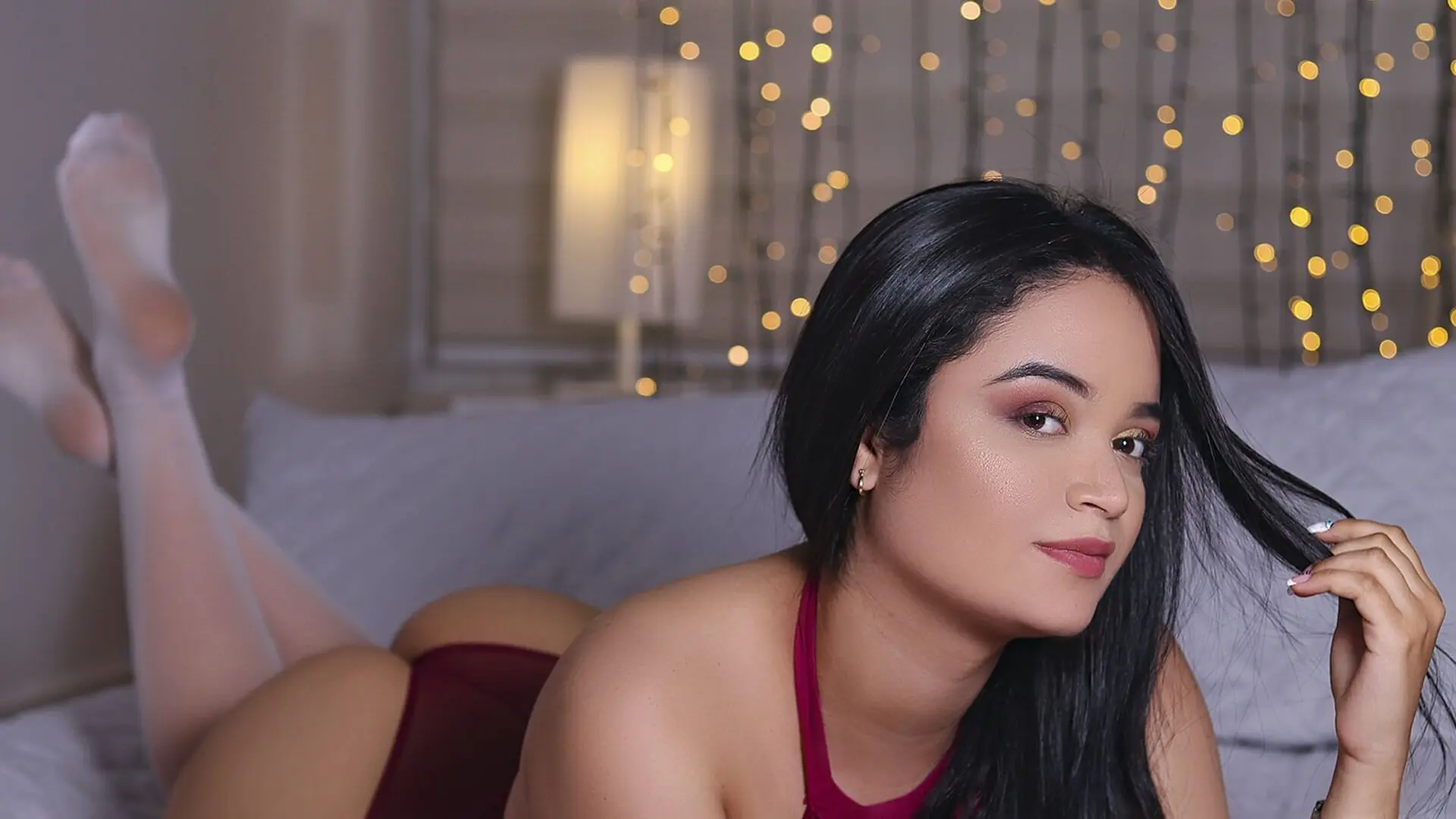 View LoreinVelez Fuck Vids and Pics