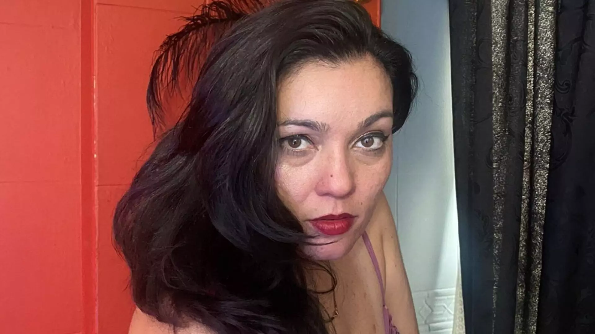 View MelissaTompson Fuck Vids and Pics