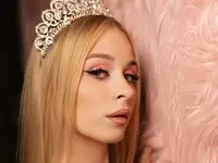 View MiaGraces Fuck Vids and Pics