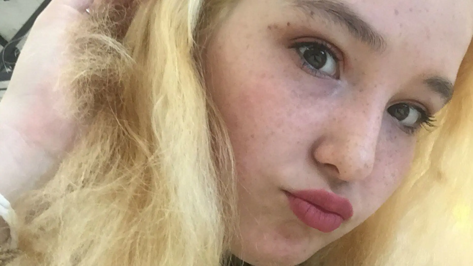 View SofieSummers Fuck Vids and Pics