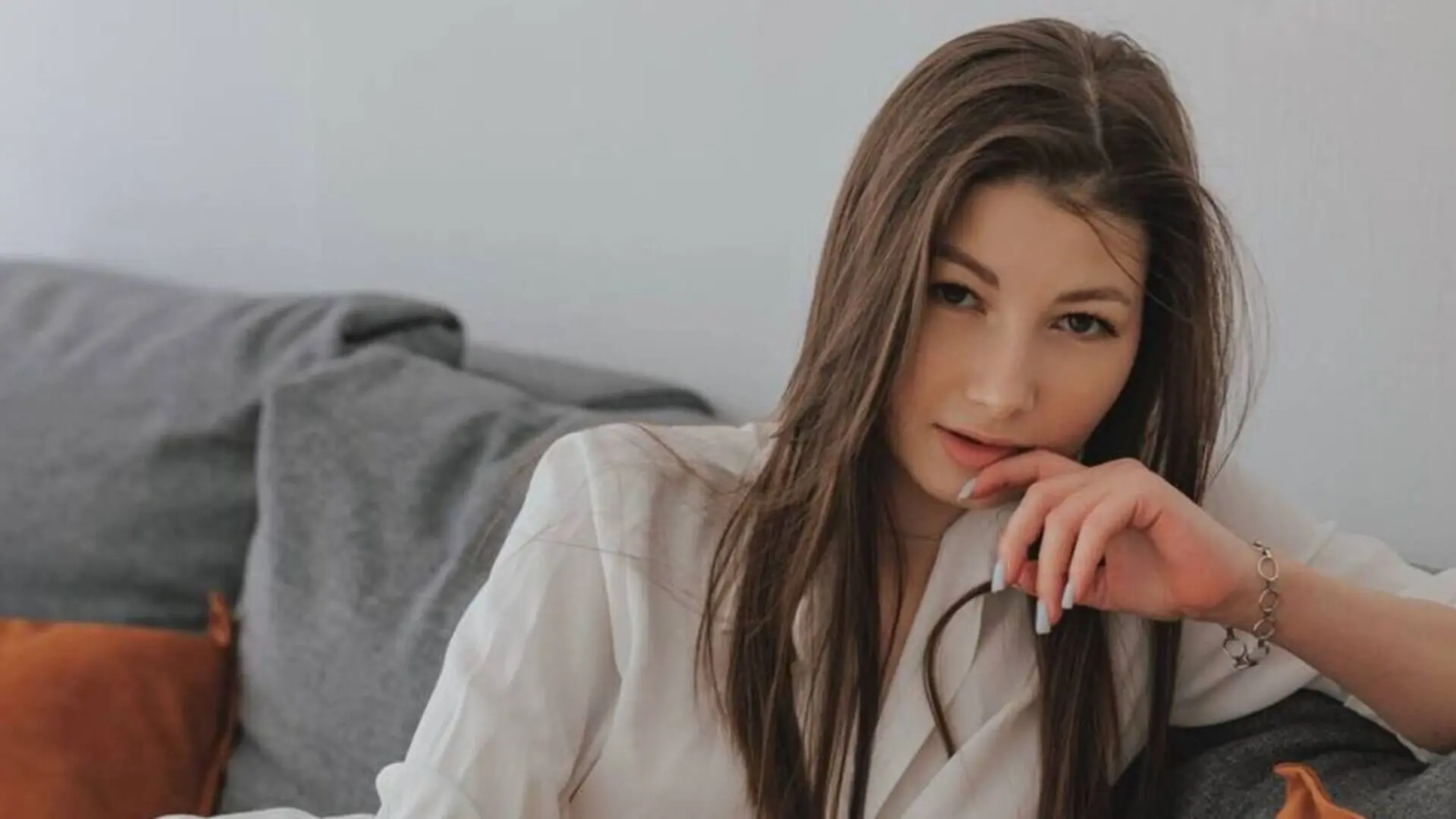 View WillettaZaman Fuck Vids and Pics