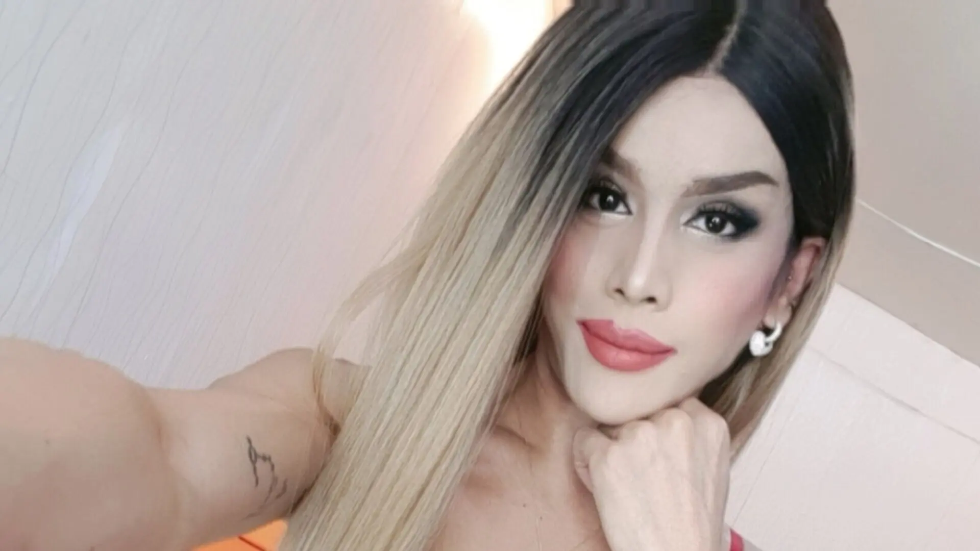 View SaucyLiLMinx Fuck Vids and Pics